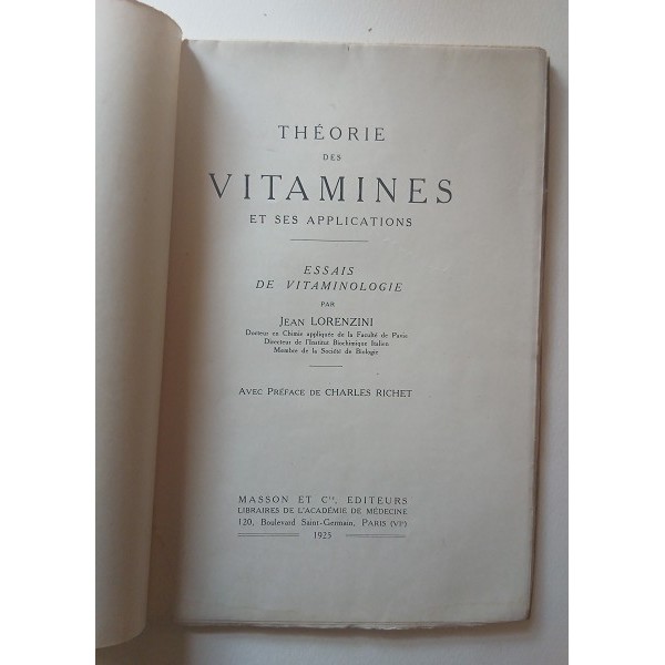 Theorie des vitamines et ses applications Theorie des vitamines et ses applications